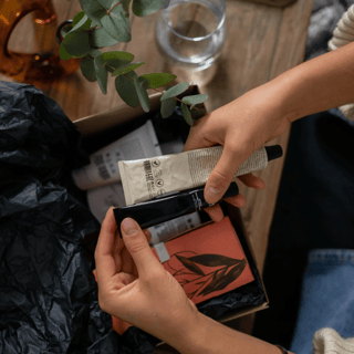 blog.article-2.image.alt