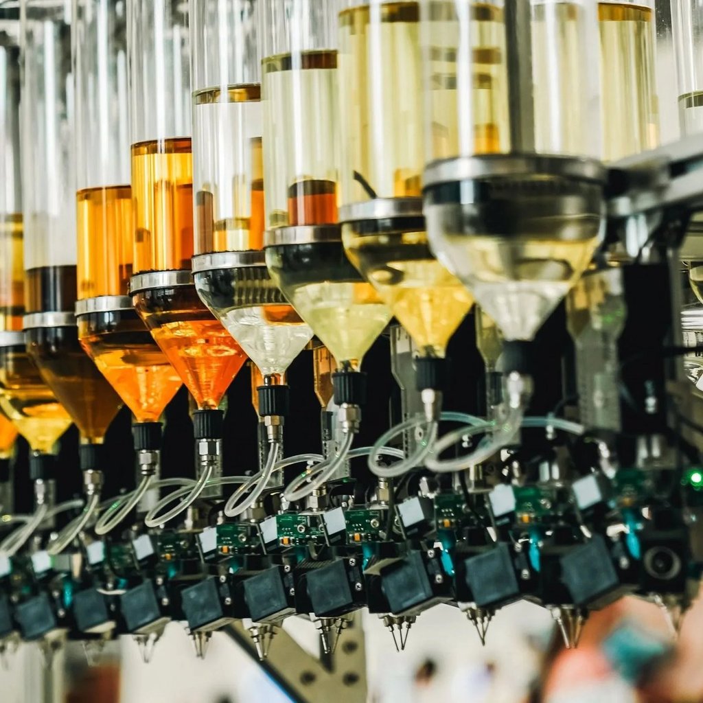 Lohnfertigung vs Private Label