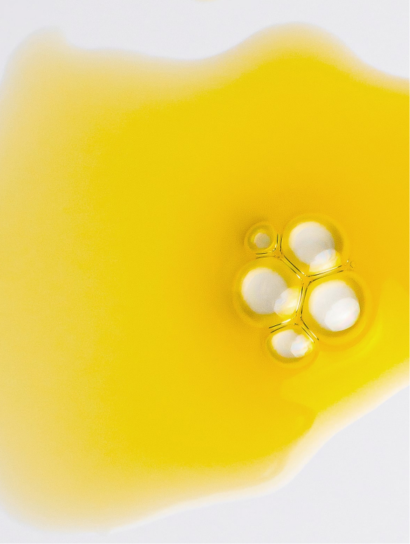 Natürliches Ölserum als Retinol Alternative, Textur