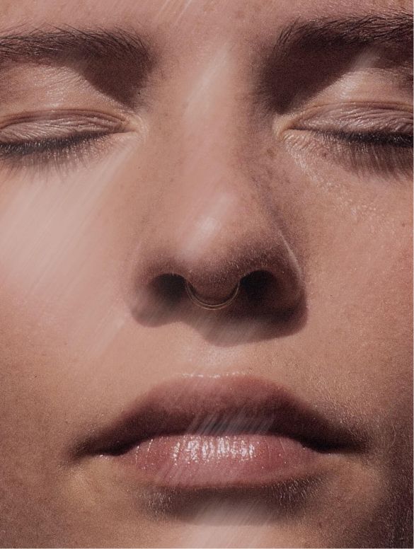 Natürliches Ölserum als Retinol Alternative in der Anwendung