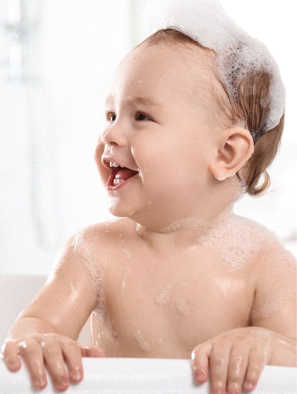 Gentle Baby Shampoo in use