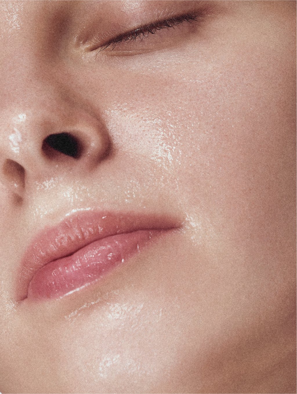 Glycolic Acid Exfoliating Toner in use